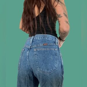 Vintage Rustler High-Rise Washed Blue Mom Jeans